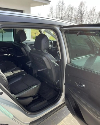 Renault Grand Scenic cena 59500 przebieg: 178000, rok produkcji 2017 z Kołobrzeg małe 79